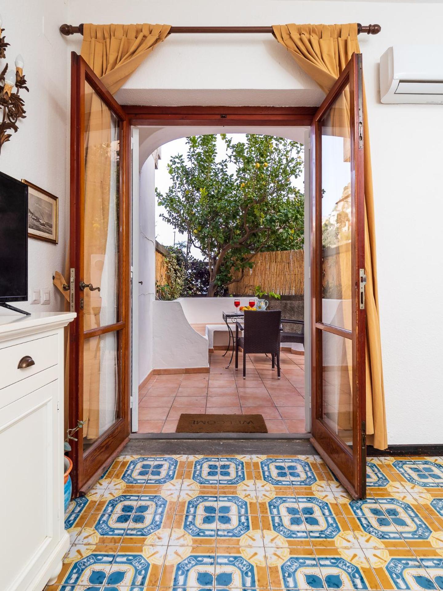 Casa Simona - Positano Center - 5 Min To The Beach Zewnętrze zdjęcie